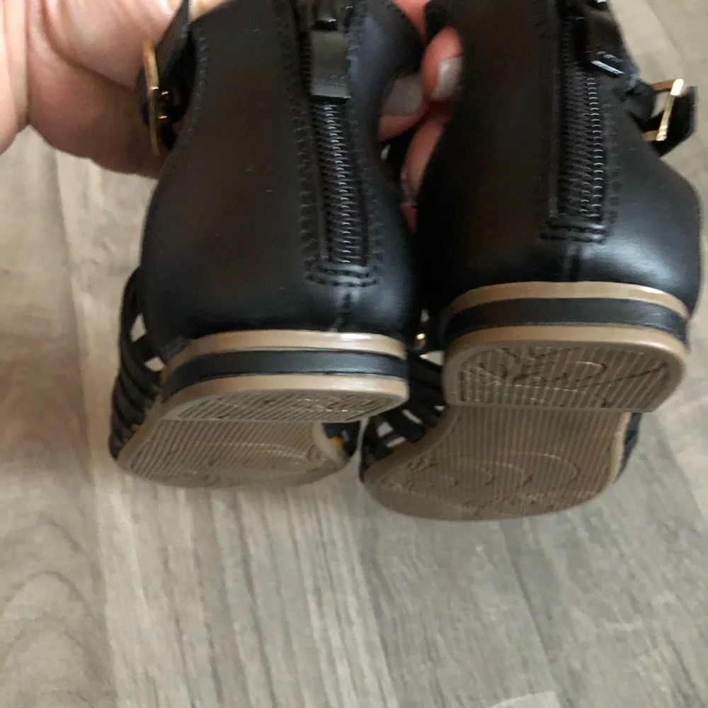 Tropicana Girls Black Leather Sandals